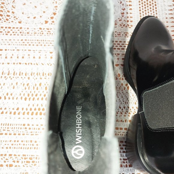 Wishbone Collection Boots 7.5M Patent Leather Black Chunky Platform Heel Pull-on - Picture 13 of 16